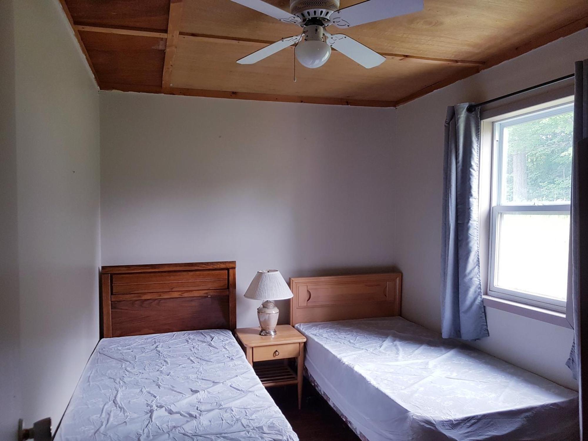 Marble Lake Lodge Cloyne ห้อง รูปภาพ