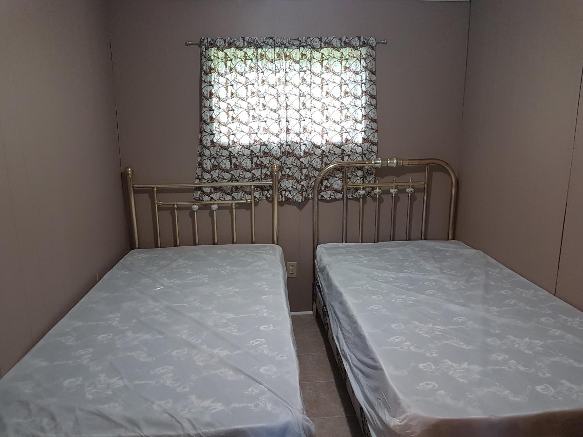 Marble Lake Lodge Cloyne ห้อง รูปภาพ