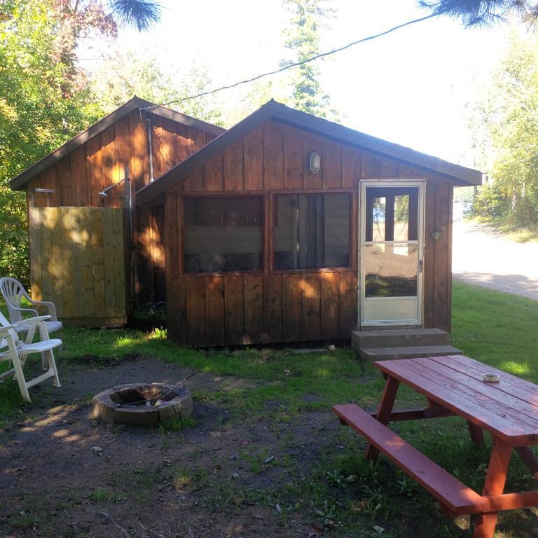 Marble Lake Lodge Cloyne ห้อง รูปภาพ